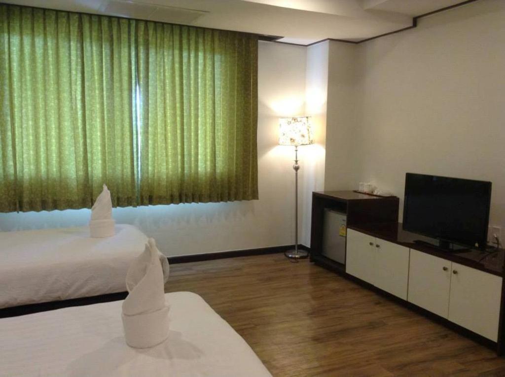 Hotel Kan Kanchanaburi Zimmer foto