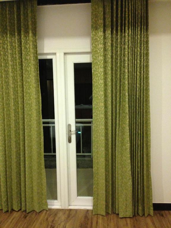 Hotel Kan Kanchanaburi Zimmer foto